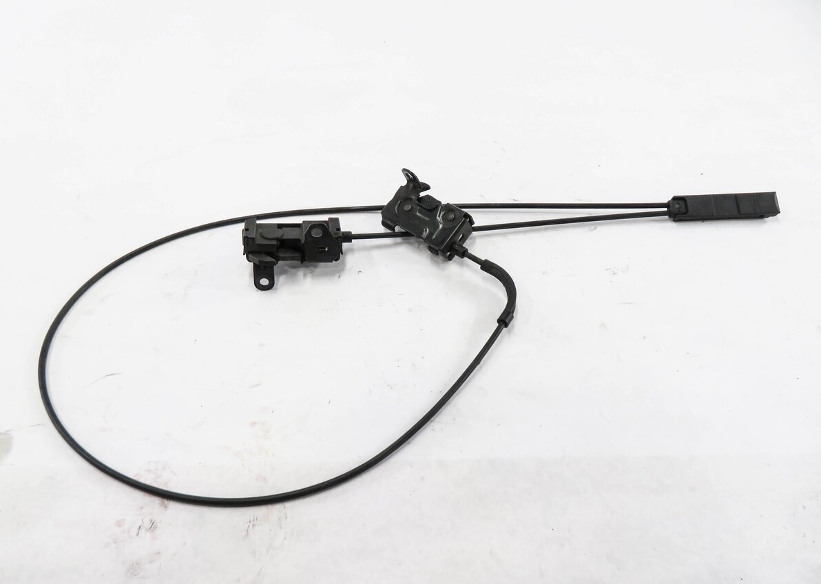Thumbnail 2: 2013 MERCEDES E350 (W212) FRONT LEFT & RIGHT LOWER HOOD LOCK LATCH SET w/ CABLE