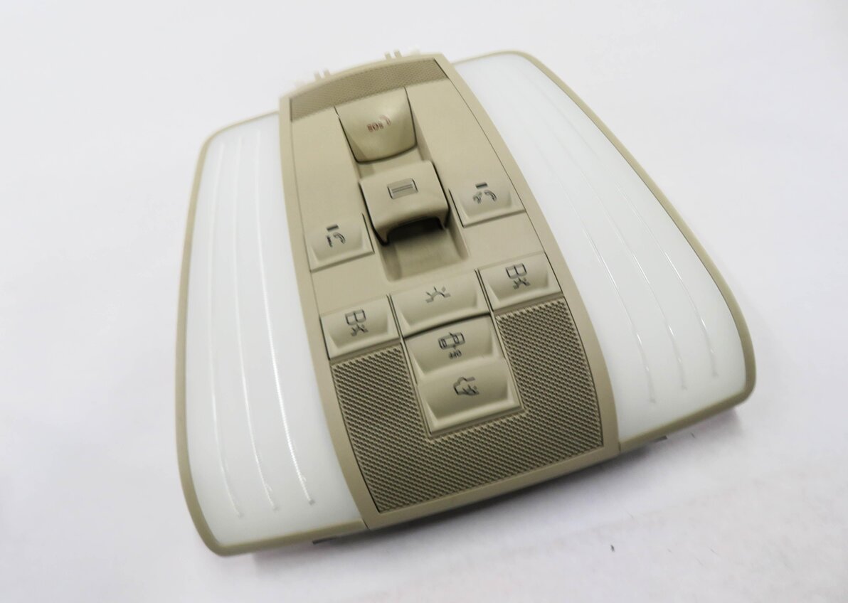 2013 MERCEDES E350 (W212) FRONT DOMELIGHT MAP READING COURTESY LIGHT (BEIGE)