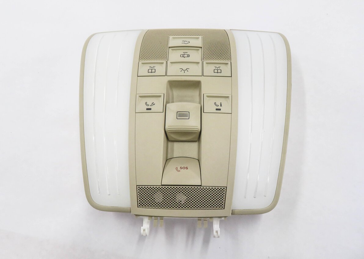 Thumbnail 5: 2013 MERCEDES E350 (W212) FRONT DOMELIGHT MAP READING COURTESY LIGHT (BEIGE)