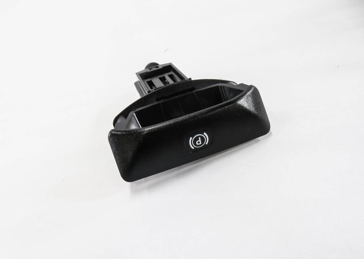 2013 MERCEDES E350 (W212) PARKING BRAKE RELEASE HANDLE