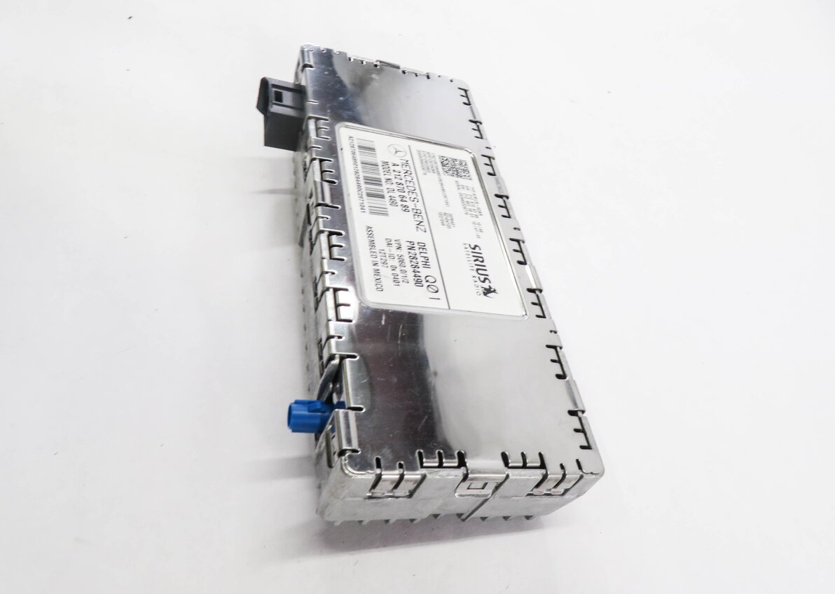 Thumbnail 3: 10-16 MERCEDES C250 C300 C350 E350 E550 GLK350 ML350 - SIRIUS SATELLITE RECEIVER