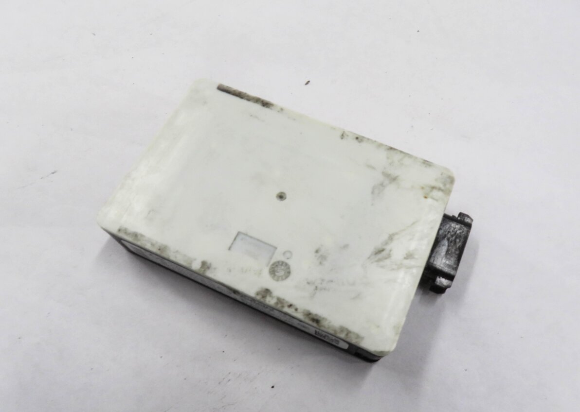 2013 MERCEDES E350 (W212) REAR BLIND SPOT RADAR SENSOR MODULE