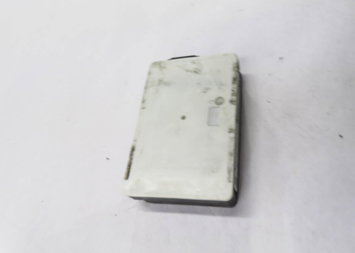 Thumbnail 4: 2013 MERCEDES E350 (W212) REAR BLIND SPOT RADAR SENSOR MODULE
