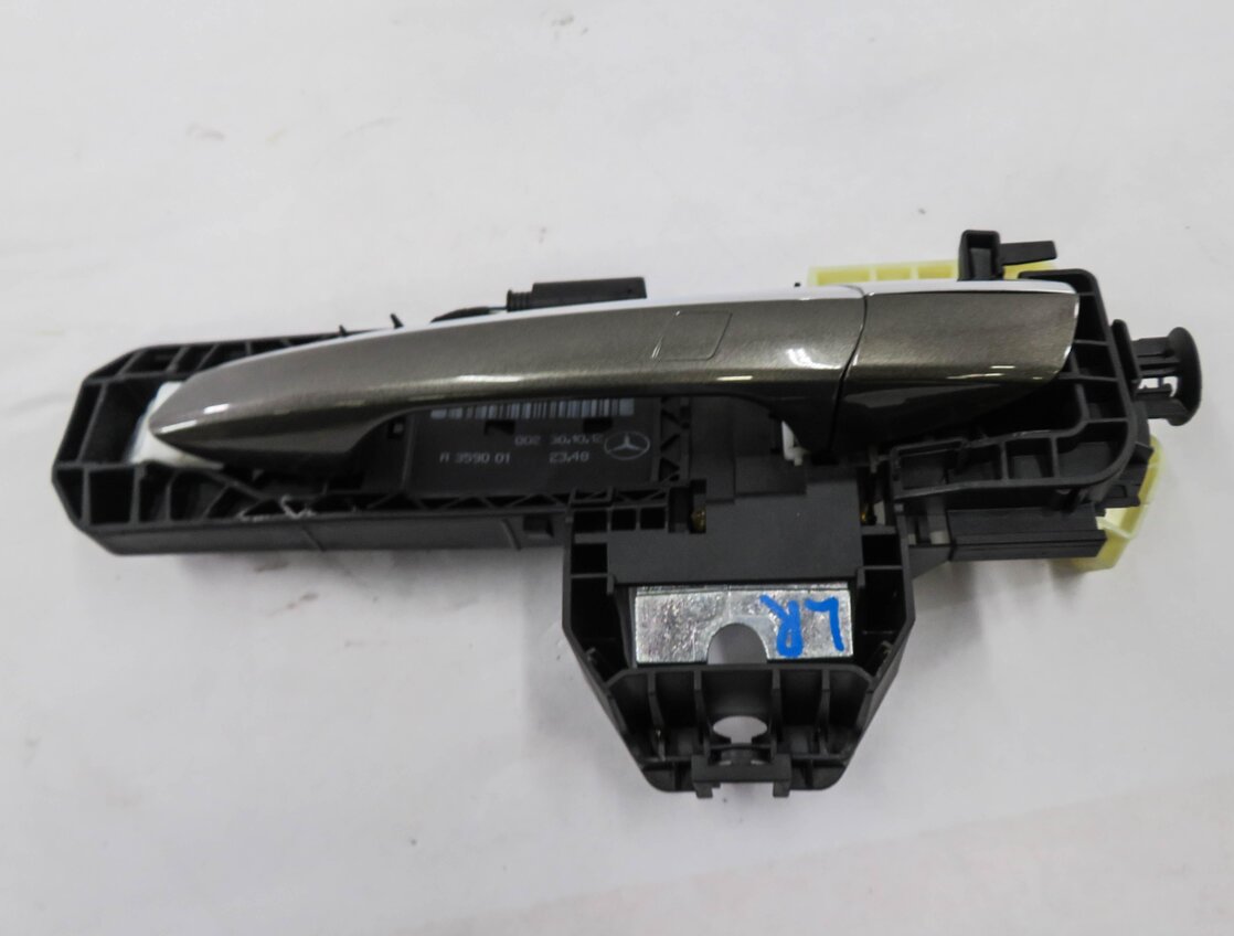 Thumbnail 2: 08-14 MERCEDES C300 C350 E350 E550 - LEFT REAR KEYLESS GO DOOR HANDLE (GRAY)