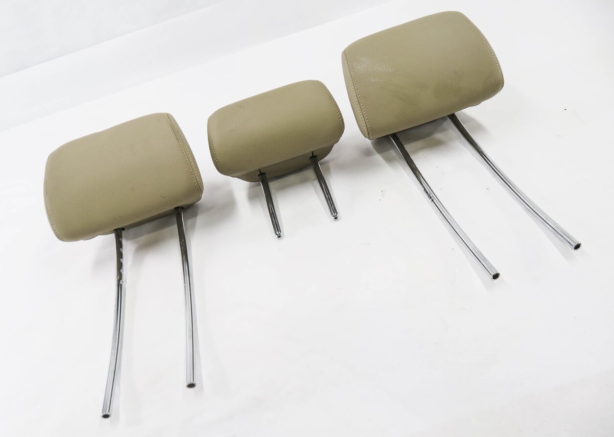 2013 MERCEDES E350 (W212) REAR SEAT HEADREST SET-3 (BEIGE 105A)