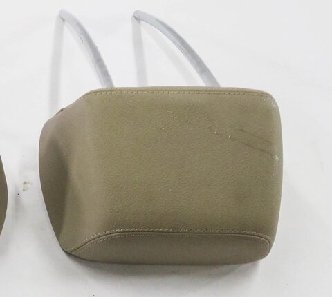 Thumbnail 7: 2013 MERCEDES E350 (W212) REAR SEAT HEADREST SET-3 (BEIGE 105A)
