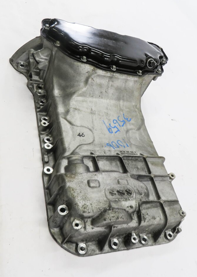 Thumbnail 3: 2013 MERCEDES E350 (W212) RWD - 3.5L M276 ENGINE UPPER & LOWER OIL PAN