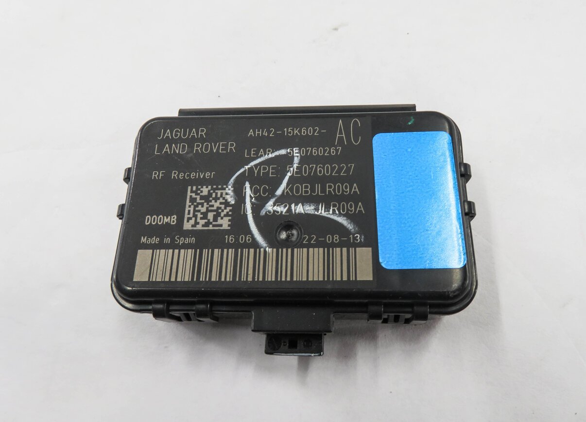 Thumbnail 12: 14 RANGE ROVER SPORT (L494) 3.0L SUPERCHARGED ENGINE IMMOBILIZER MODULE KEY SET