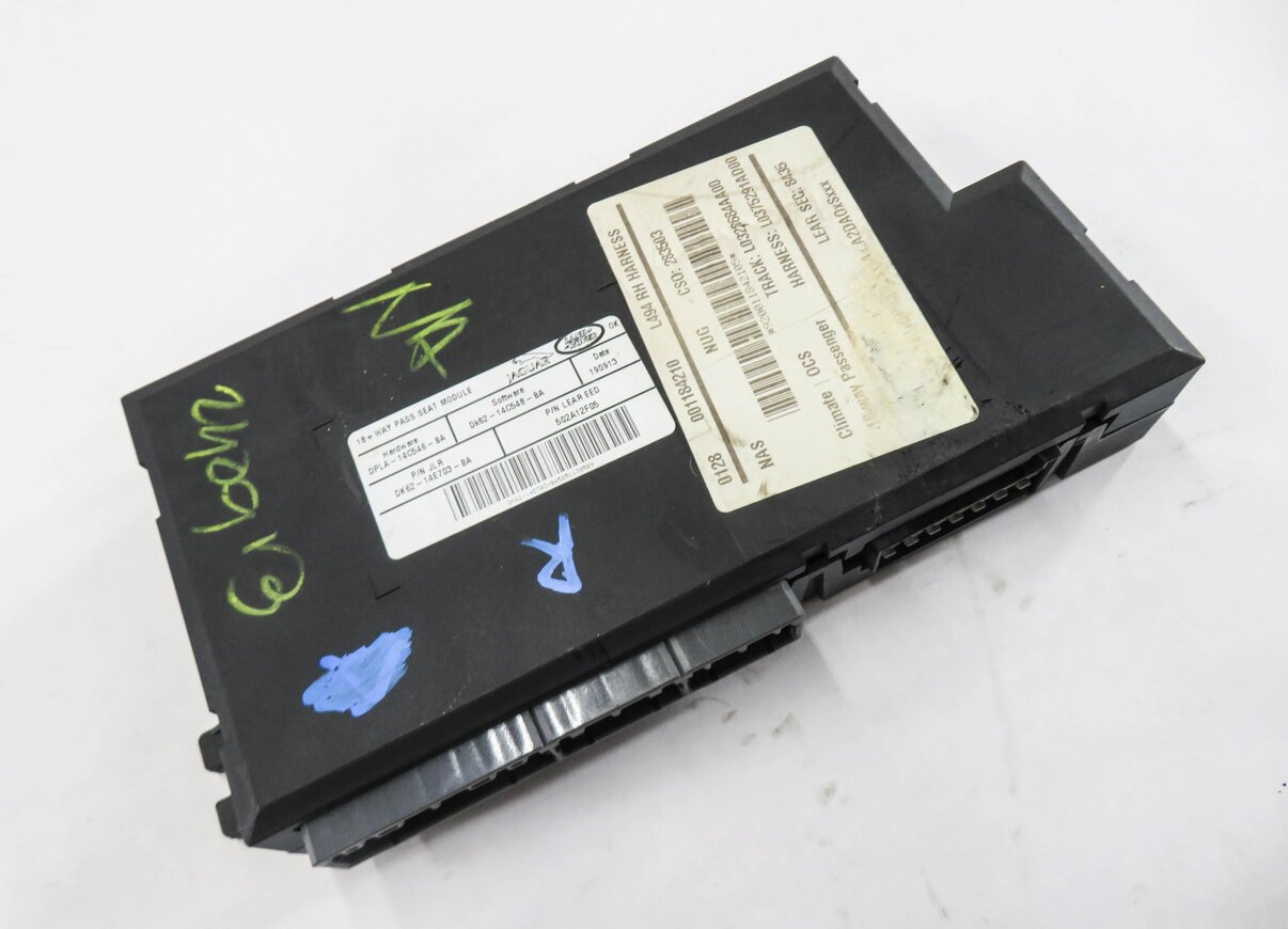 2014 RANGE ROVER SPORT (L494) RIGHT FRONT PASSENGER SEAT CONTROL MODULE