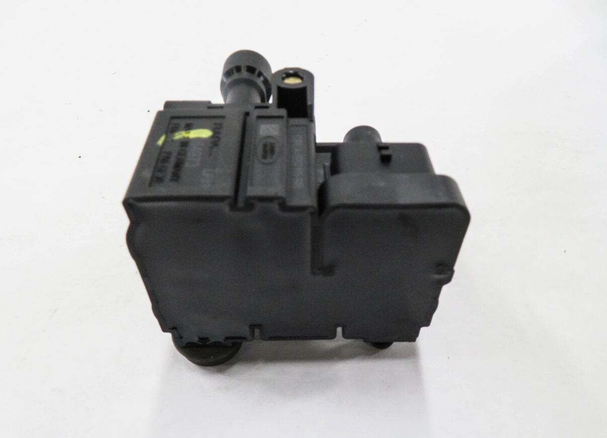 Thumbnail 5: 2014 RANGE ROVER SPORT (L494) REAR AIR SUSPENSION VALVE BLOCK