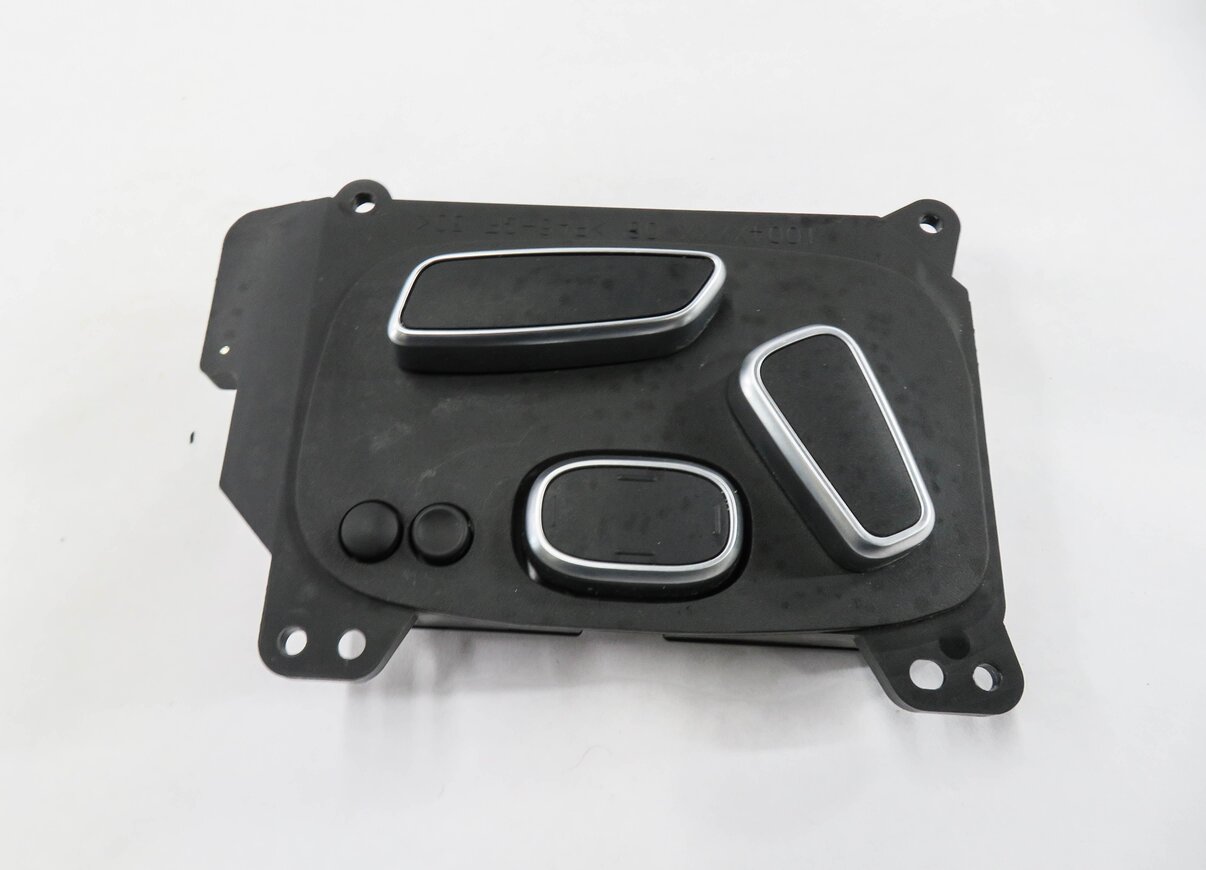Thumbnail 5: 2014 RANGE ROVER SPORT (L494) RIGHT FRONT PASSENGER SEAT ADJUSTMENT SWITCH