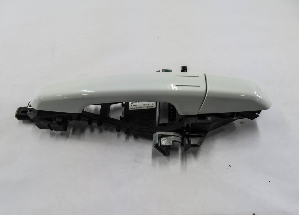Thumbnail 5: 12-17 RANGE ROVER SPORT EVOQUE L405 L494 RIGHT FRONT PASSIVE DOOR HANDLE (WHITE)