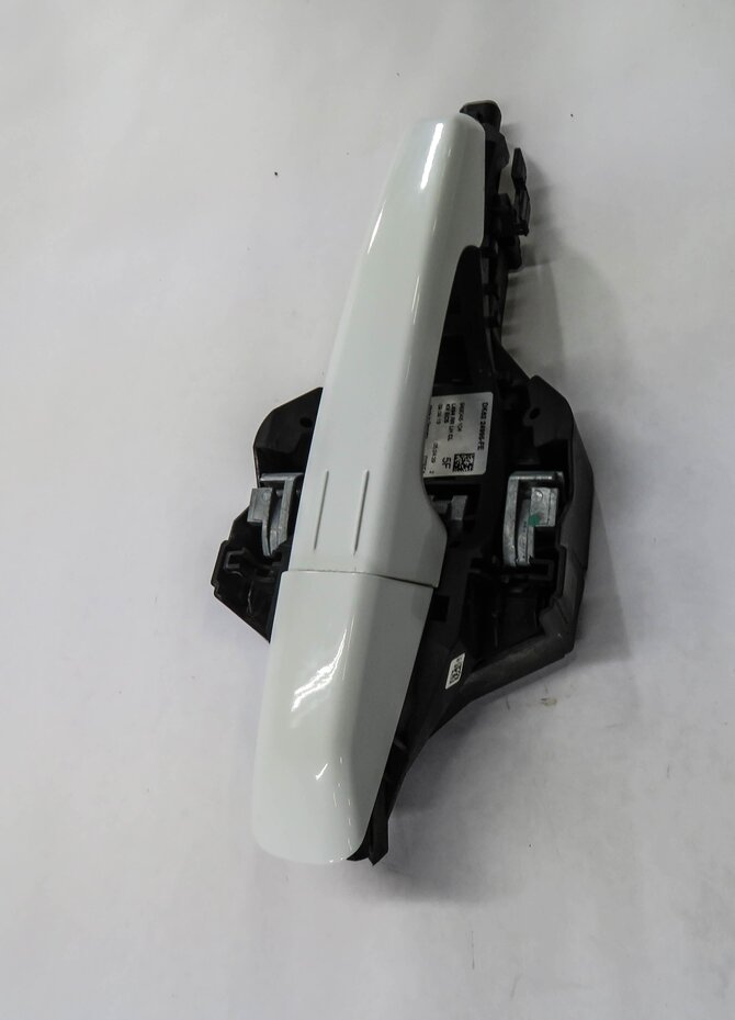 Thumbnail 3: 12-17 RANGE ROVER SPORT EVOQUE L405 L494 LEFT REAR PASSIVE DOOR HANDLE (WHITE)