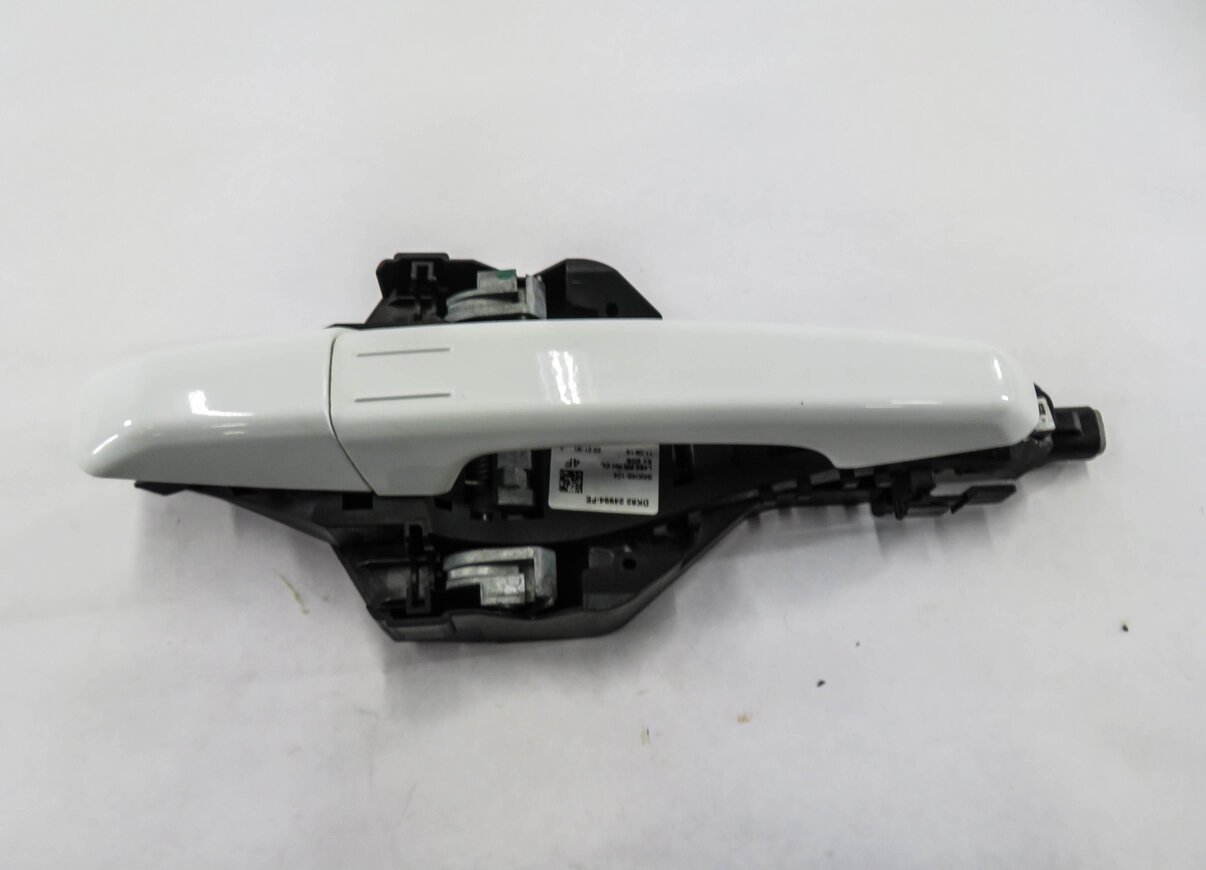 Thumbnail 2: 2012-2017 RANGE ROVER SPORT EVOQUE (L405 L494 L538) PASSIVE DOOR HANDLE (WHITE)