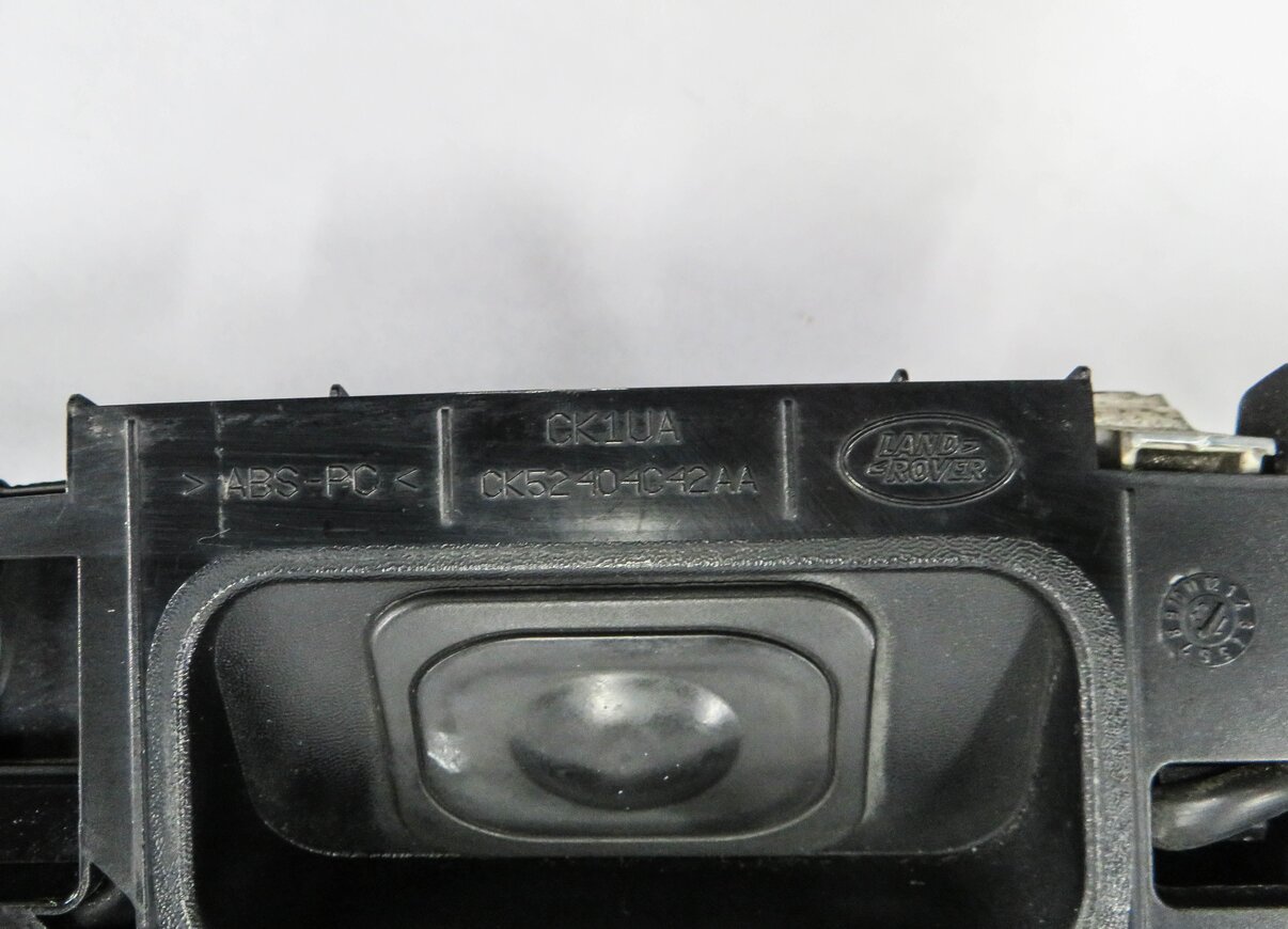 Thumbnail 6: 2014 RANGE ROVER SPORT (L494) REAR TRUNK HANDLE w/ LICENSE PLATE LIGHTS
