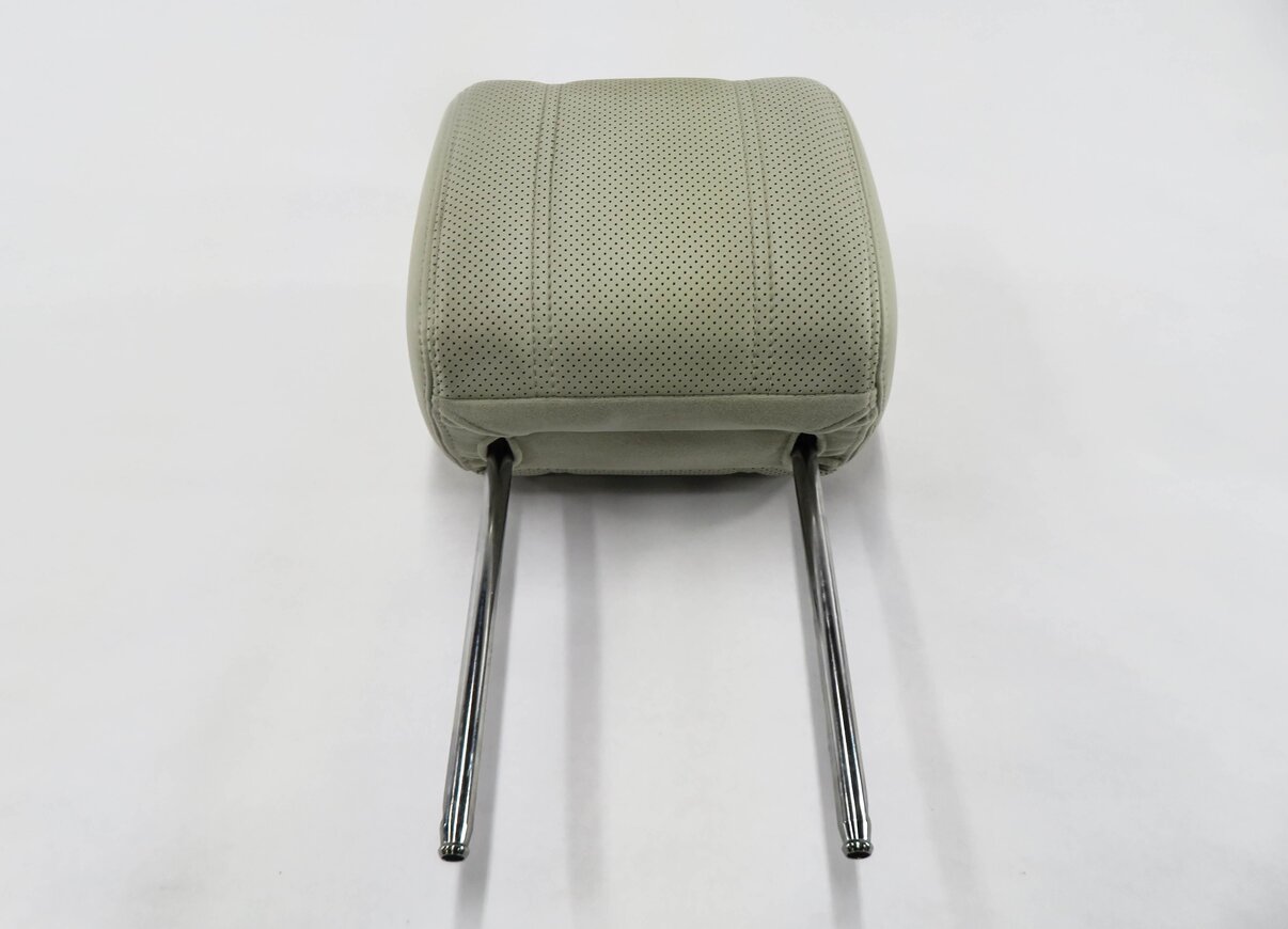 Thumbnail 2: 2014 RANGE ROVER SPORT (L494) LEFT FRONT DRIVER SEAT HEADREST (IVORY LEATHER)