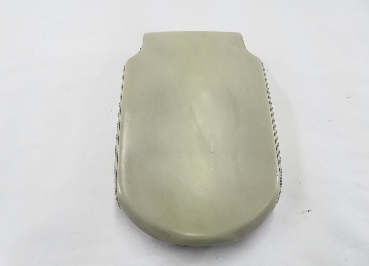Thumbnail 2: 2014-2020 RANGE ROVER SPORT (L494) FRONT CENTER CONSOLE ARMREST LID (IVORY)