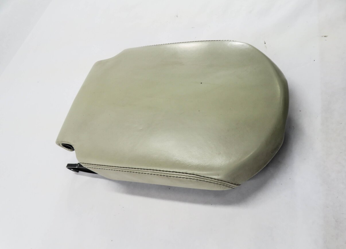 Thumbnail 3: 2014-2020 RANGE ROVER SPORT (L494) FRONT CENTER CONSOLE ARMREST LID (IVORY)