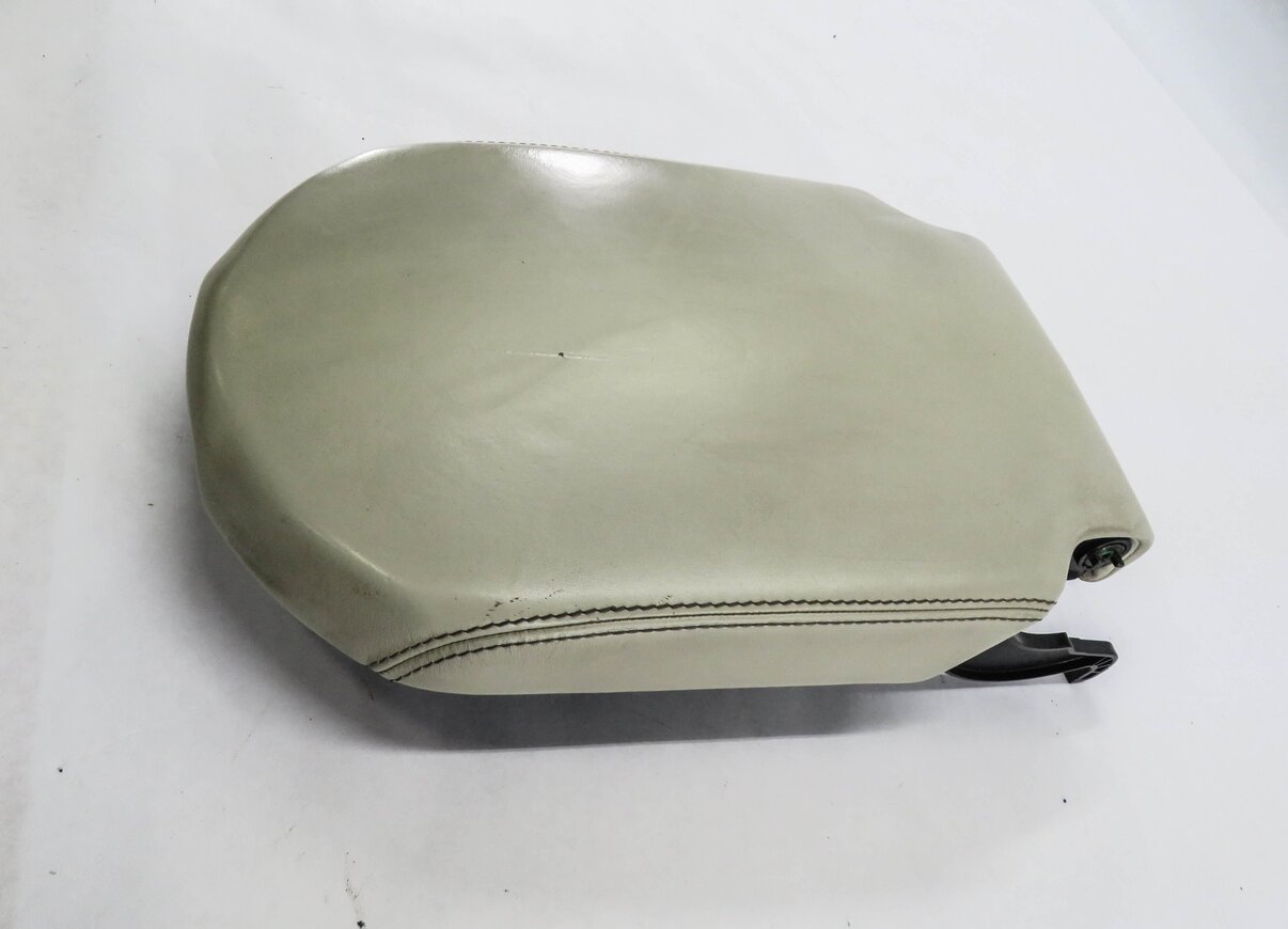 Thumbnail 4: 2014-2020 RANGE ROVER SPORT (L494) FRONT CENTER CONSOLE ARMREST LID (IVORY)