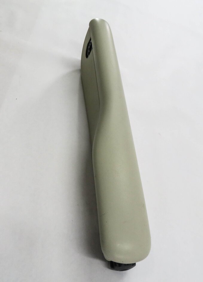Thumbnail 3: 2014 RANGE ROVER SPORT (L494) RIGHT FRONT PASSENGER SEAT ARMREST (IVORY LEATHER)
