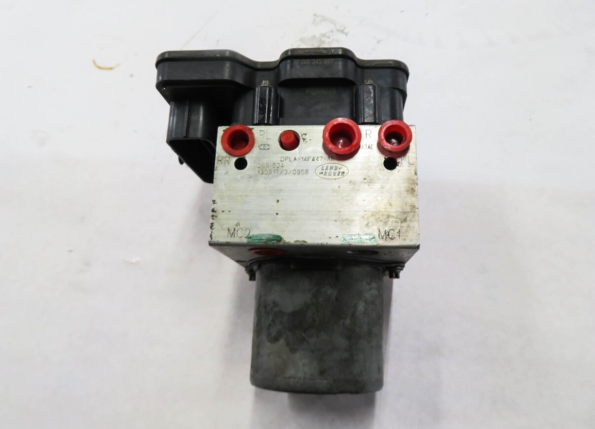 Thumbnail 6: 2014-2016 RANGE ROVER SPORT (L494) ABS ANTI LOCK BRAKE PUMP w/ MODULE