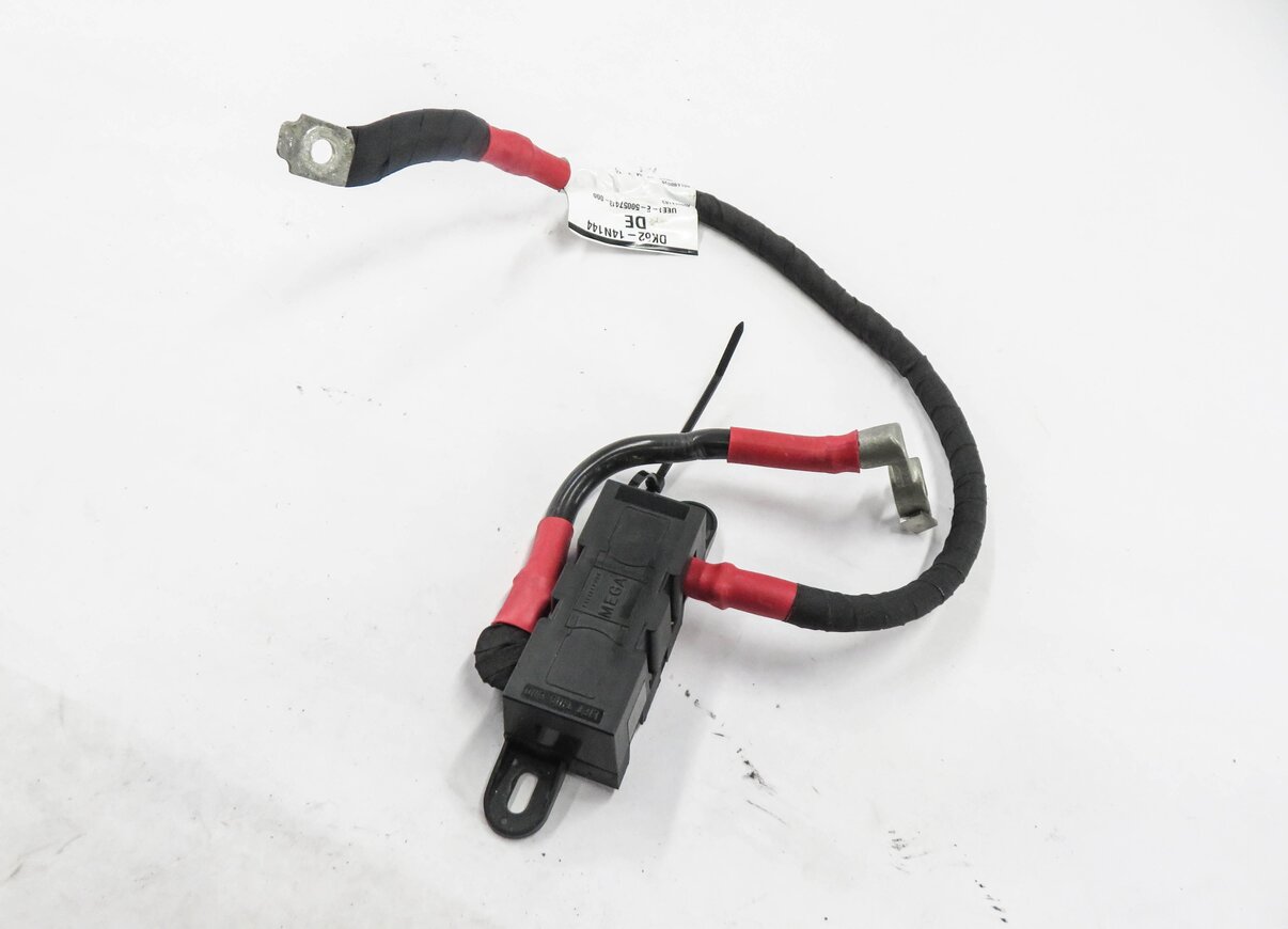Thumbnail 1: 2014 RANGE ROVER SPORT (L494) POSITIVE BATTERY CABLE
