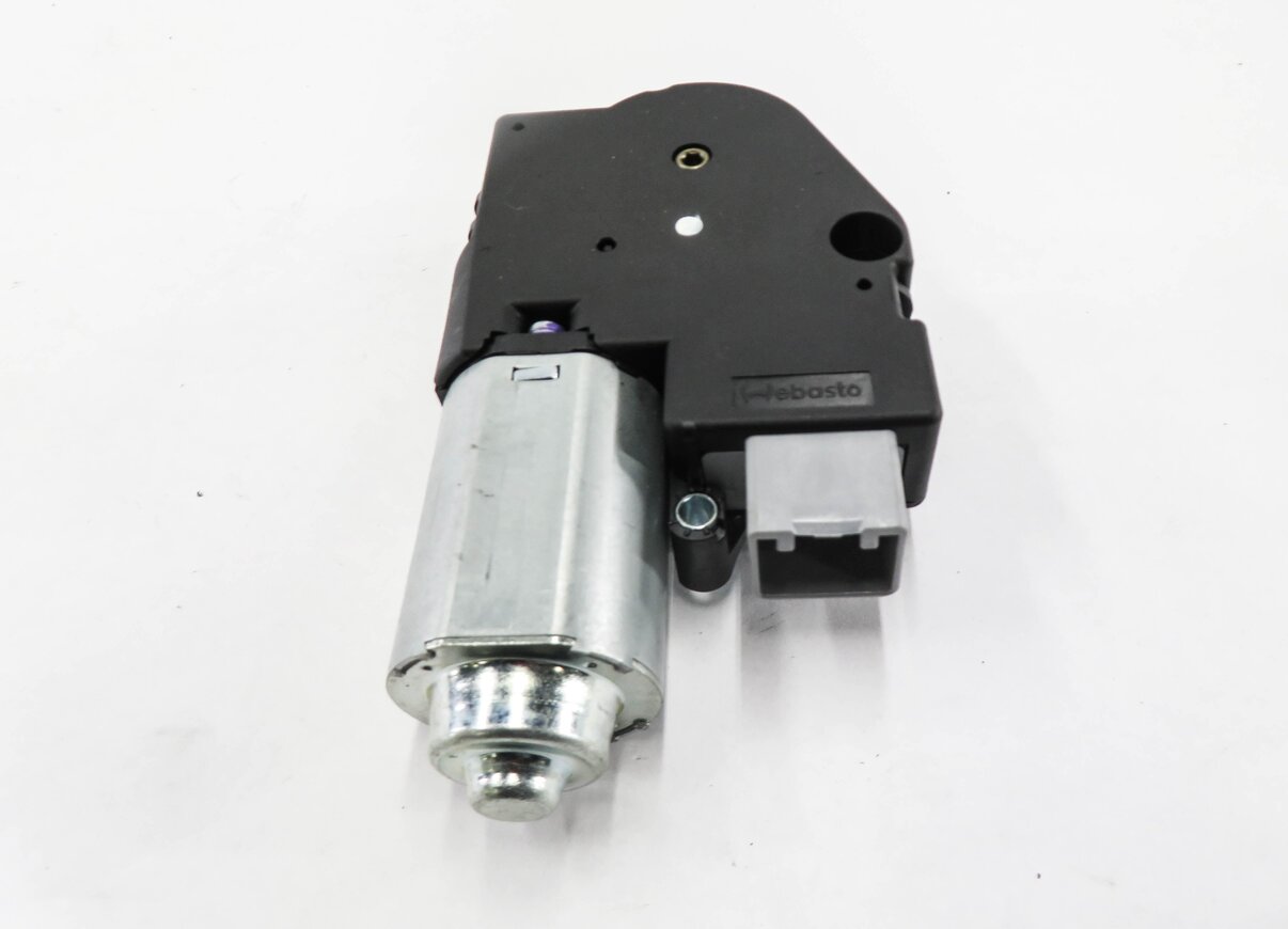 Thumbnail 2: 2013-2022 RANGE ROVER SPORT (L405 L494) SUNROOF MOTOR