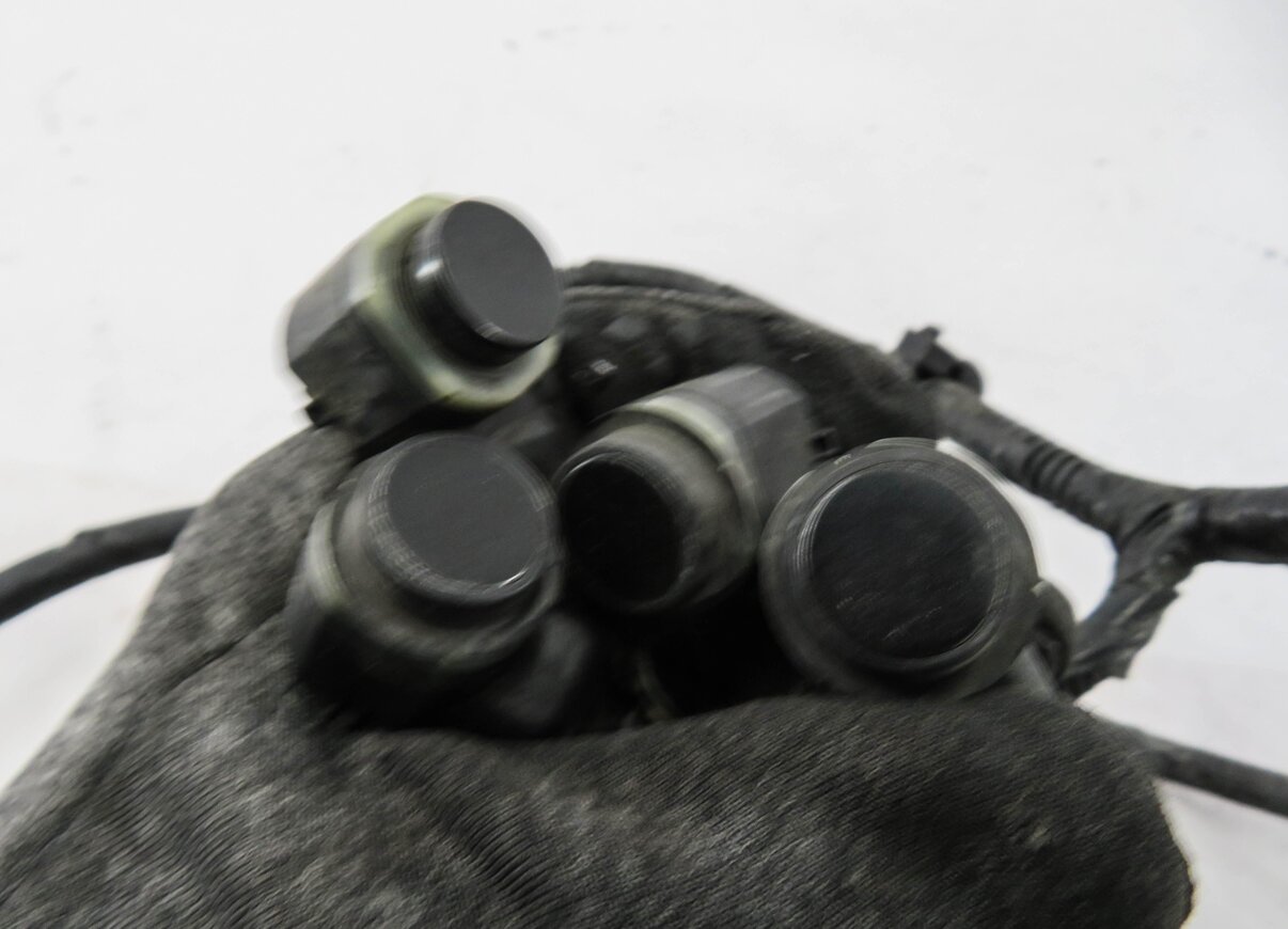 Thumbnail 6: 2014 RANGE ROVER SPORT (L494) REAR PDC PARK SENSOR SET w/ HARNESS (BLACK)