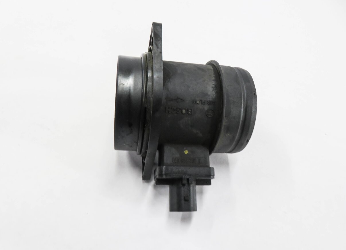 Thumbnail 2: 2013-2019 JAGUAR LAND ROVER F-TYPE XF LR4 ROVER SPORT - MASS AIR FLOW SENSOR