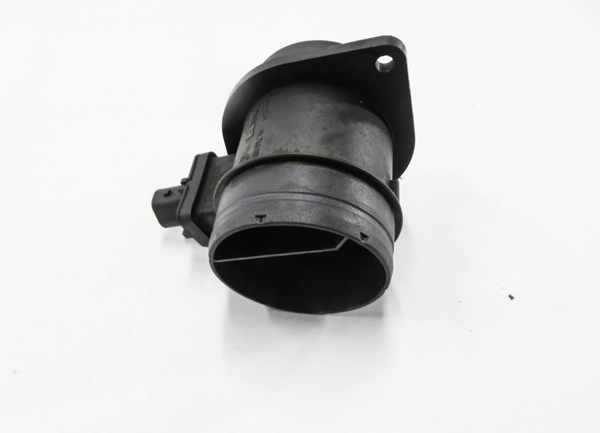 Thumbnail 4: 2013-2019 JAGUAR LAND ROVER F-TYPE XF LR4 ROVER SPORT - MASS AIR FLOW SENSOR