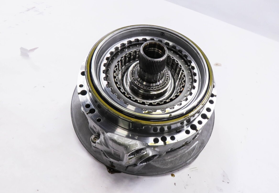 Thumbnail 1: 14-16 LR4 / RANGE ROVER SPORT - 3.0L SC 8HP-70 A/T TRANSMISSION OIL FLUID PUMP
