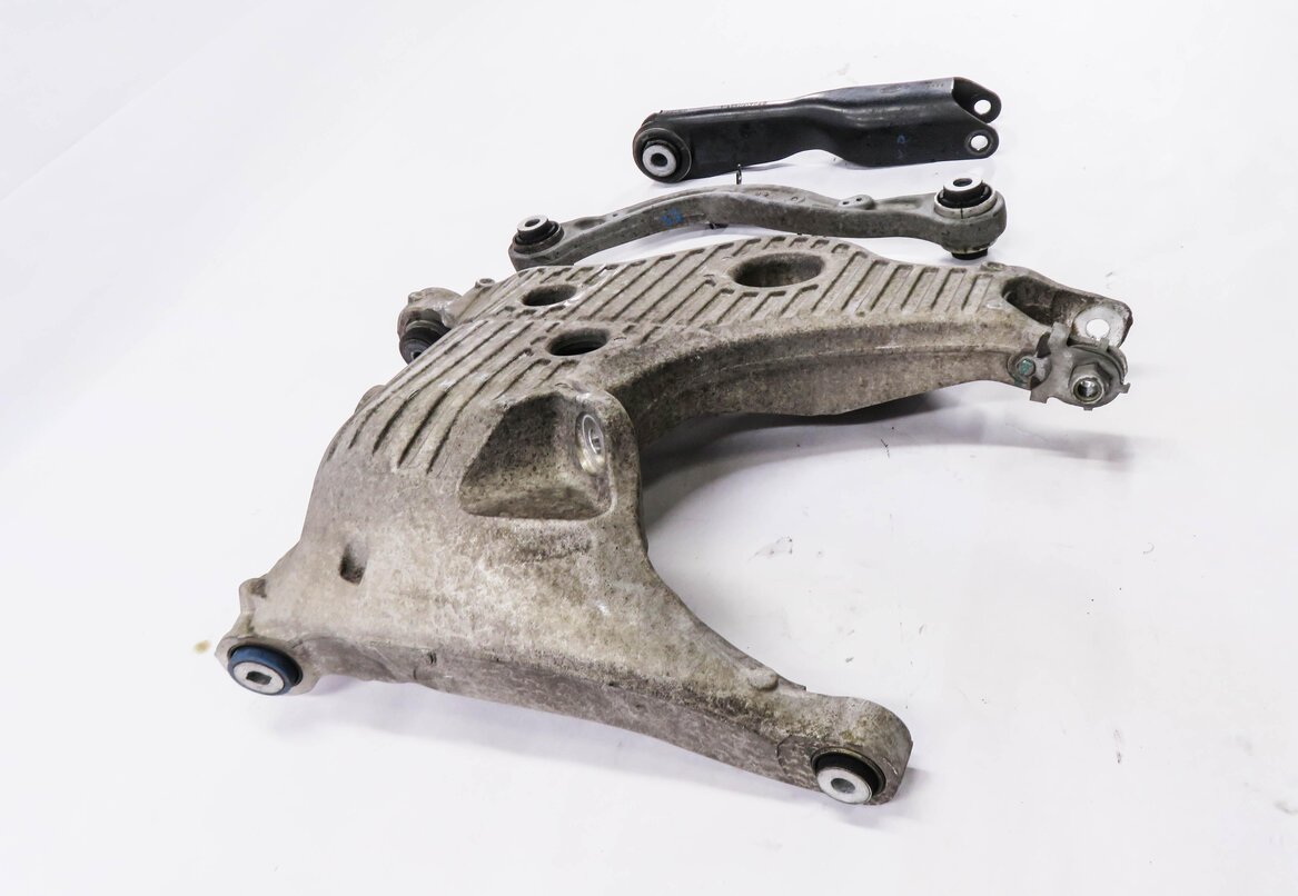 Thumbnail 4: 2014-2020 RANGE ROVER SPORT (L494) RIGHT PASSENGER REAR CONTROL ARM SET-3