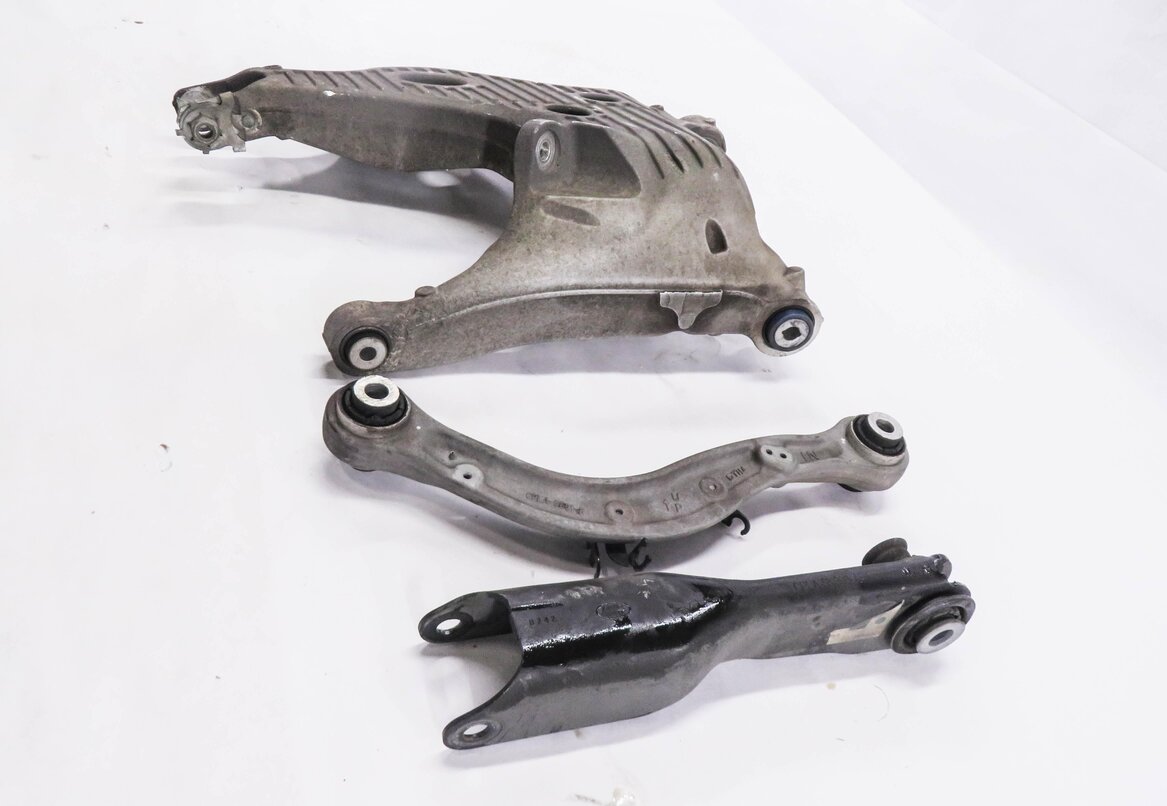 Thumbnail 4: 2014-2020 RANGE ROVER SPORT (L494) LEFT DRIVER REAR CONTROL ARM SET-3