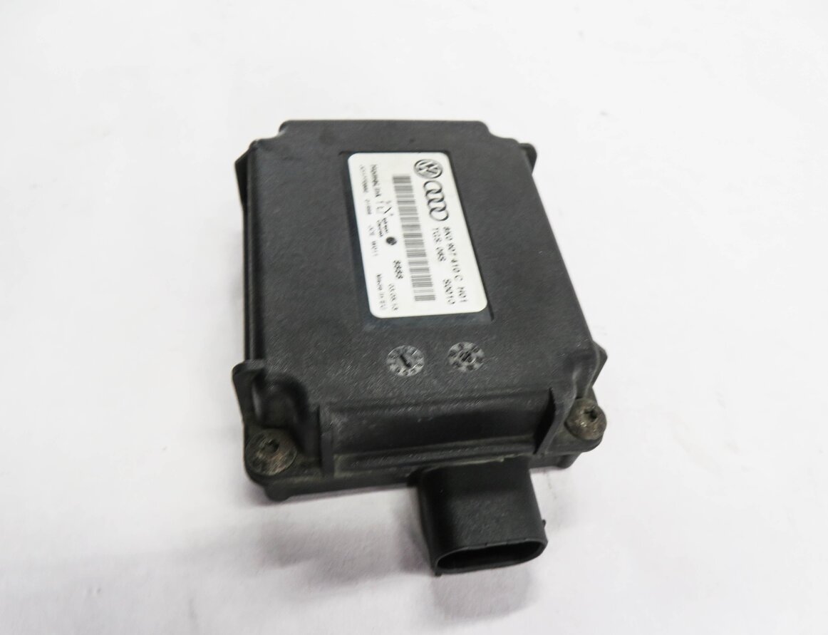 Thumbnail 4: 2014 AUDI Q7 (4L) HOMELINK CONTROL MODULE