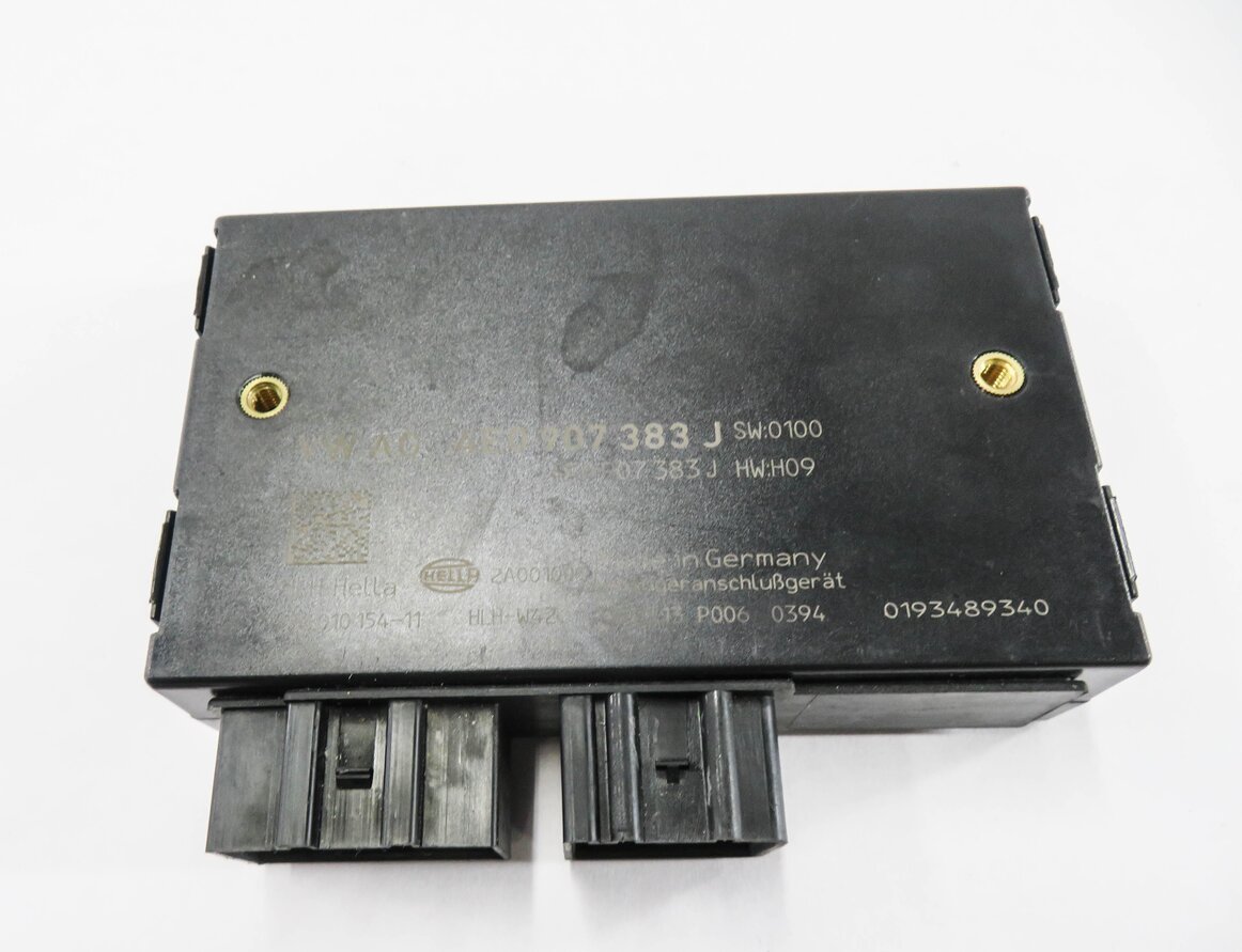 Thumbnail 2: 2007-2015 AUDI Q7 (4L) TRAILER HITCH TOW TOWING CONTROL MODULE