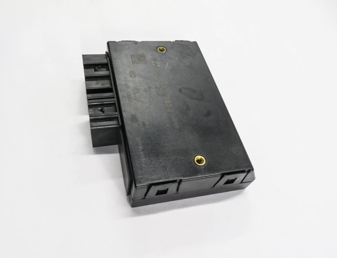 Thumbnail 4: 2007-2015 AUDI Q7 (4L) TRAILER HITCH TOW TOWING CONTROL MODULE