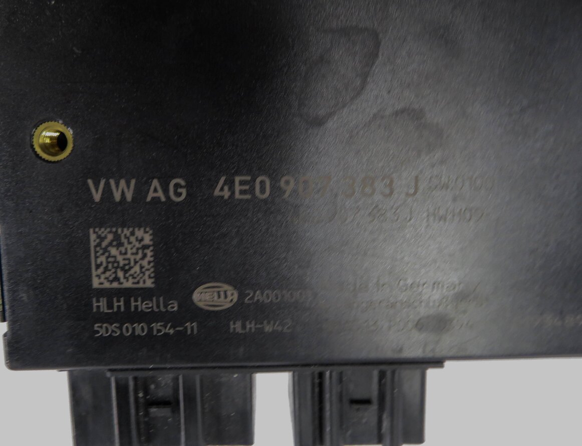 Thumbnail 6: 2007-2015 AUDI Q7 (4L) TRAILER HITCH TOW TOWING CONTROL MODULE