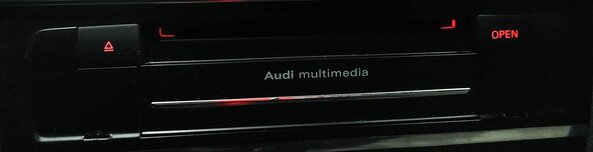 Thumbnail 2: 2013-2015 AUDI Q7 (4L) RADIO STEREO RECEIVER MMI SIM SD MEDIA CD PLAYER