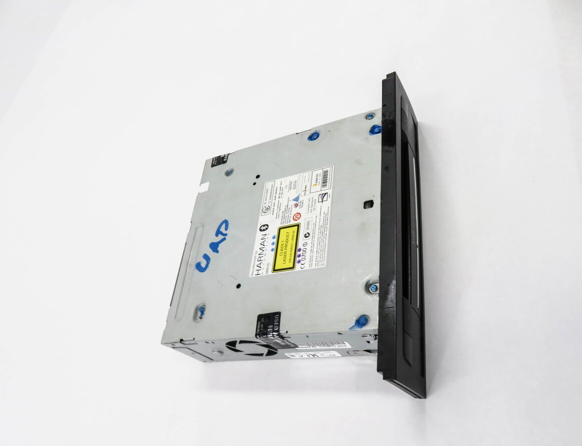 Thumbnail 4: 2013-2015 AUDI Q7 (4L) RADIO STEREO RECEIVER MMI SIM SD MEDIA CD PLAYER