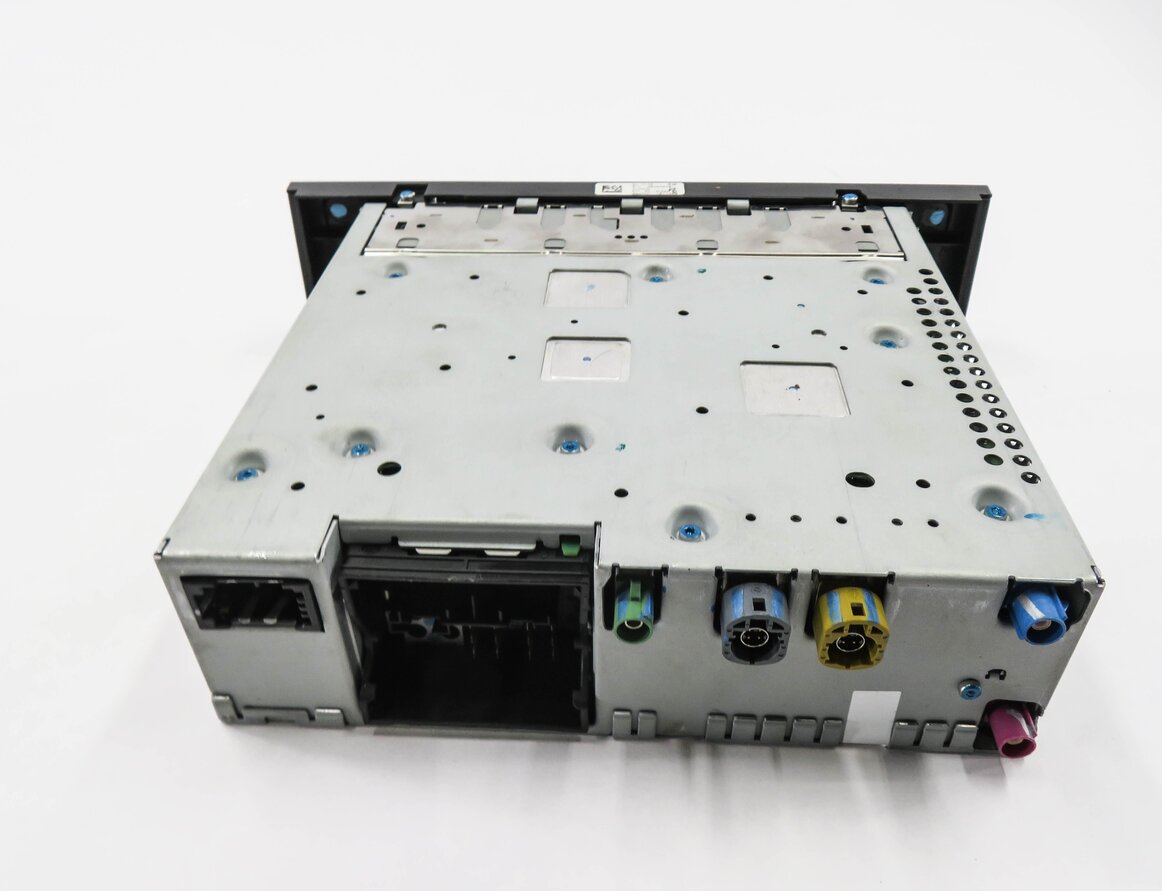 Thumbnail 7: 2013-2015 AUDI Q7 (4L) RADIO STEREO RECEIVER MMI SIM SD MEDIA CD PLAYER
