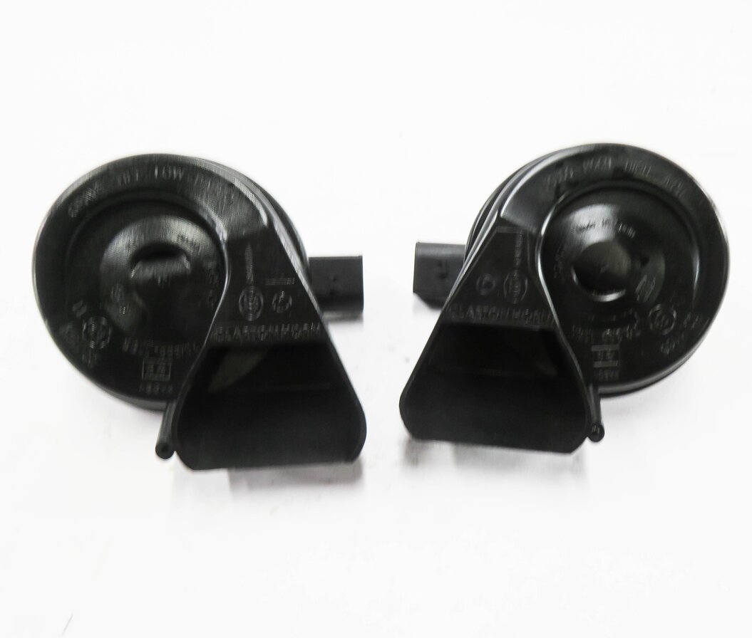 Thumbnail 2: 2007-2015 AUDI Q7 R8 (4L 4S) HIGH & LOW TONE HORN SET-2