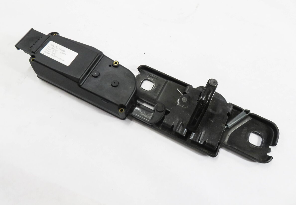 2014 AUDI Q7 (4L) REAR TRUNK LOCK LATCH ACTUATOR MOTOR STRIKER PLATE