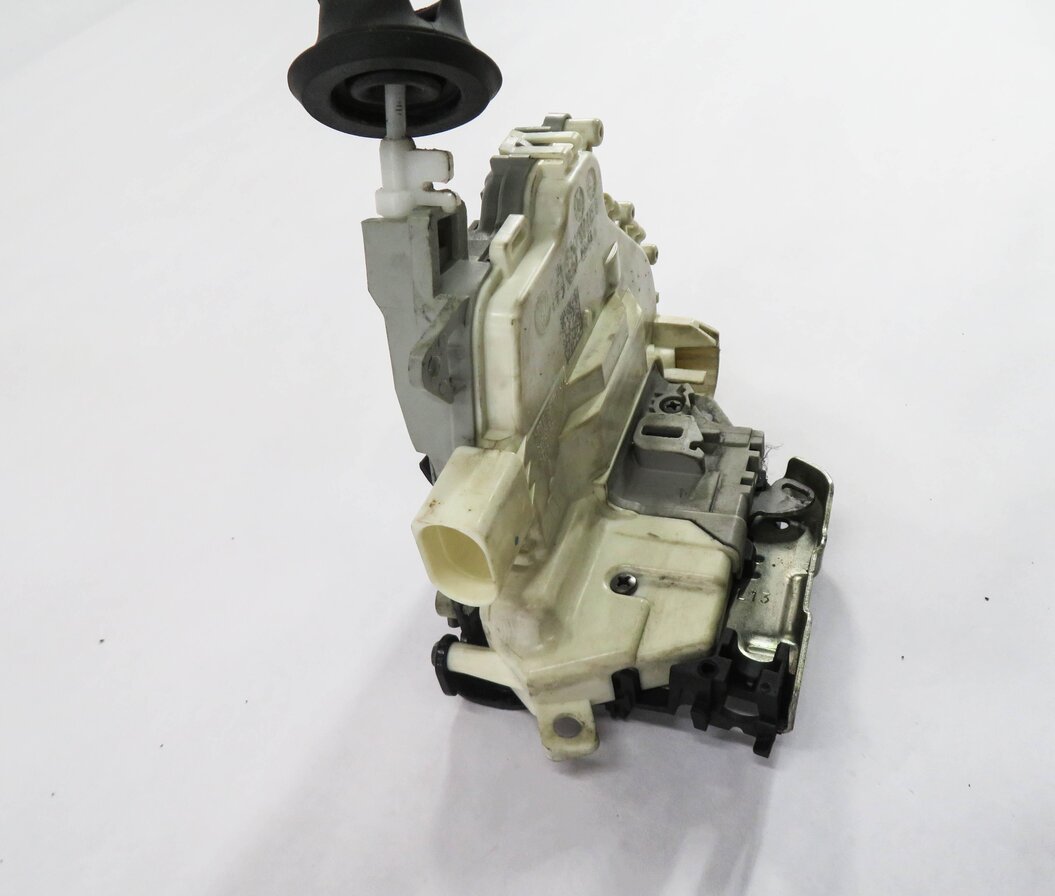 Thumbnail 4: 2010-2022 AUDI / PORSCHE A4 S4 A5 S5 A6 Q3 Q5 Q7 TT 911 - LEFT FRONT DOOR LATCH