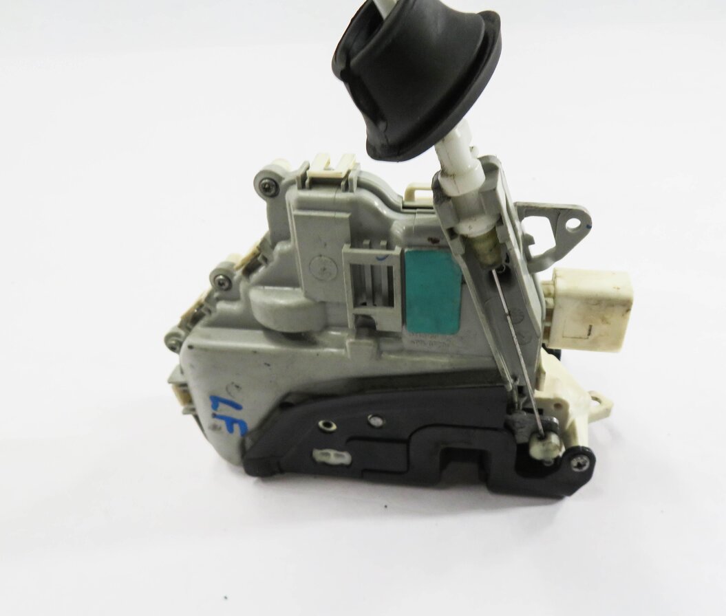 Thumbnail 6: 2010-2022 AUDI / PORSCHE A4 S4 A5 S5 A6 Q3 Q5 Q7 TT 911 - LEFT FRONT DOOR LATCH