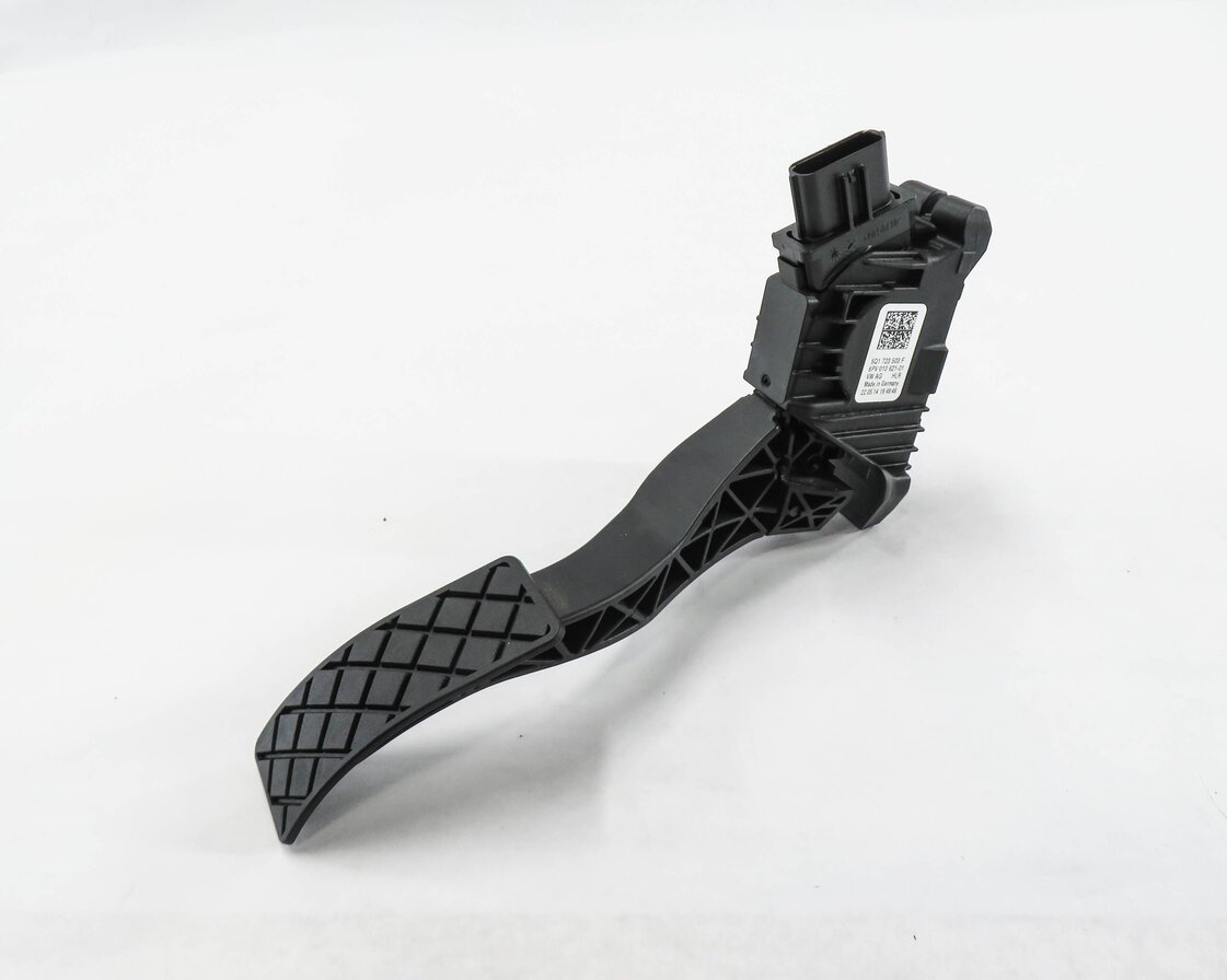 Thumbnail 3: 2015 AUDI S3 (8V) GAS PEDAL FUEL THROTTLE ACCELERATOR PEDAL