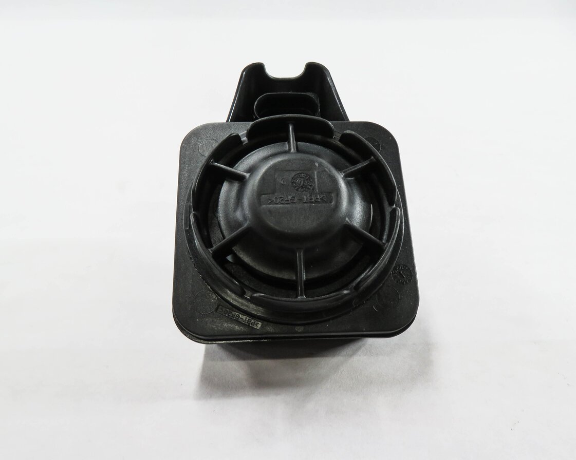 Thumbnail 3: 2015 AUDI S3 (8V) EMERGENCY ANTI THEFT ALARM SIREN HORN LOUD SPEAKER