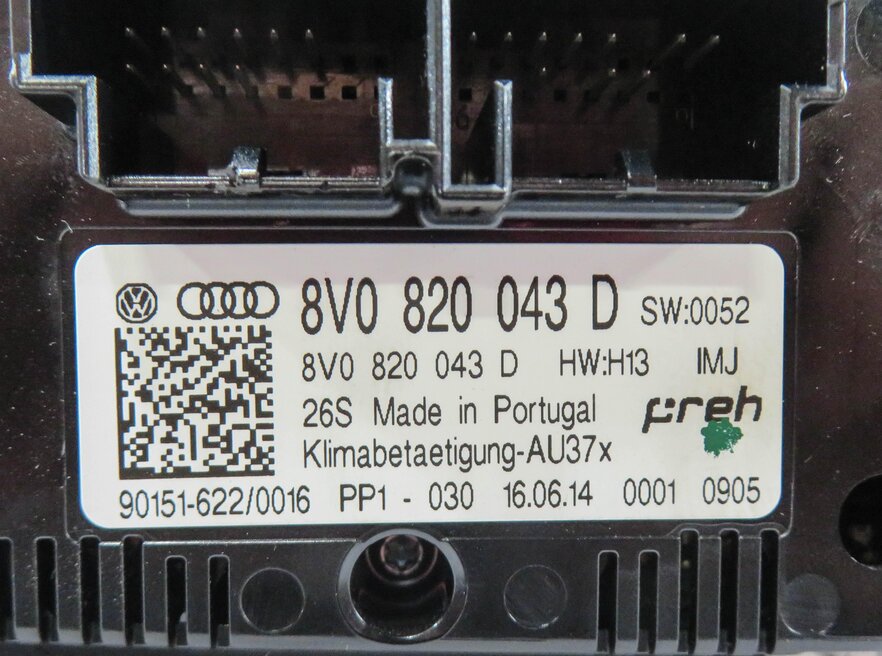 Thumbnail 6: 2015-2018 AUDI A3 S3 (8V) FRONT DUAL ZONE HEATER A/C TEMPERATURE CONTROL PANEL