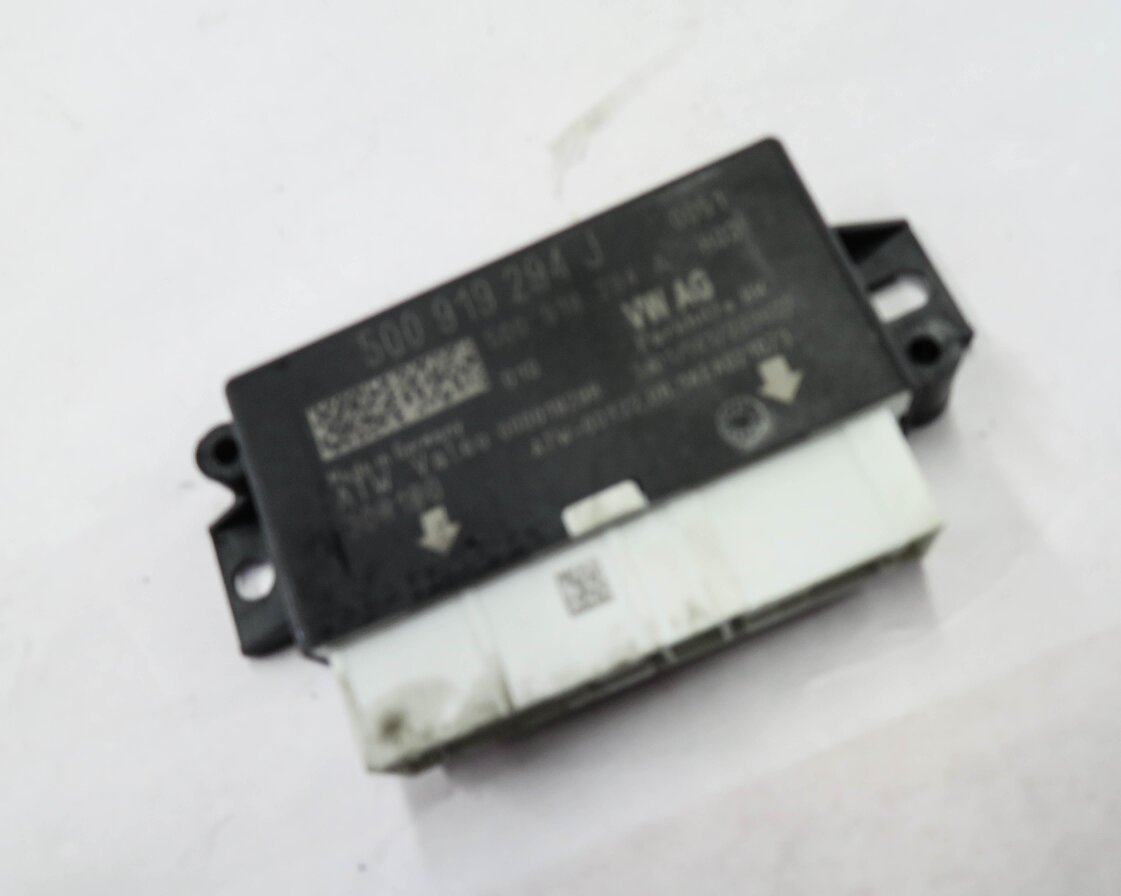 2015-2016 AUDI A3 S3 TT (8V MK3) PDC PARK DISTANCE SENSOR CONTROL MODULE
