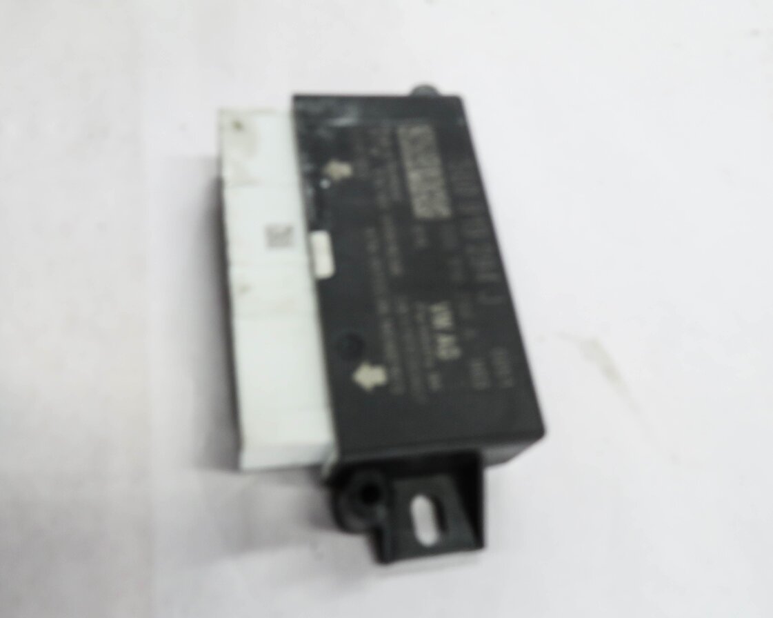 Thumbnail 4: 2015-2016 AUDI A3 S3 TT (8V MK3) PDC PARK DISTANCE SENSOR CONTROL MODULE