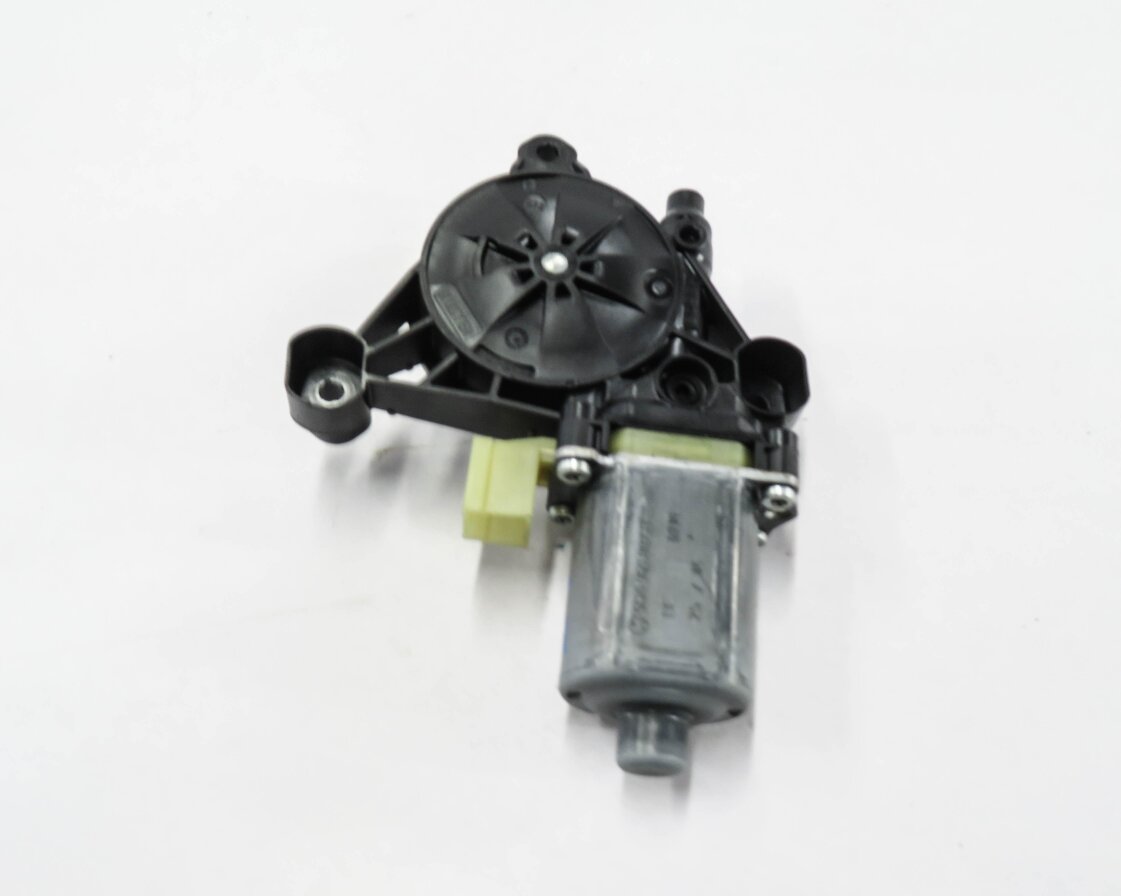 Thumbnail 2: 2015-2018 AUDI A3 S3 RS3 TT (8V MK3) LEFT FRONT DRIVER DOOR POWER WINDOW MOTOR